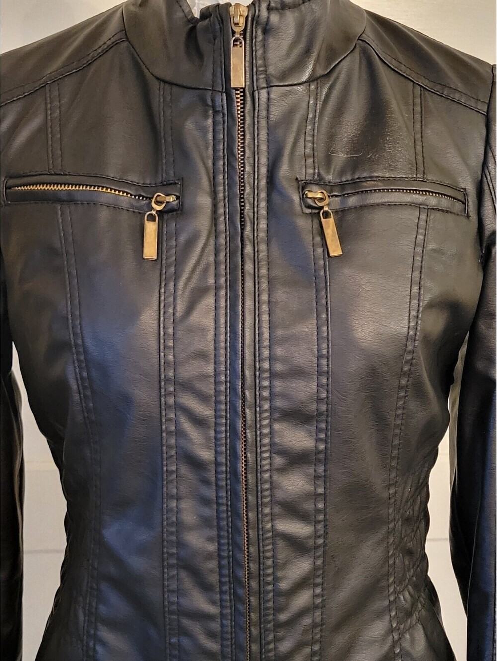 New Look Women’s Black Faux Leather Jacket Bronze Zippers And Buttons Size M